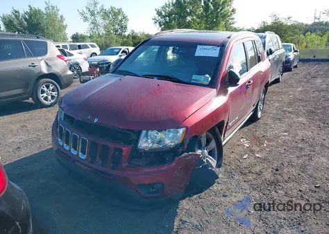 2012 Jeep Compass Latitude z USA, uszkodzony, nr VIN 1C4NJDEB3CD537625
